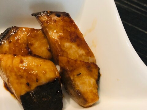お弁当に ぶりのにんにく醤油焼き レシピ 作り方 By Ma Ma Yu Mi 楽天レシピ お弁当に ぶりのにんにく醤油焼き レシピ 作り方 By Ma Ma Yu Mi 楽天レシピ